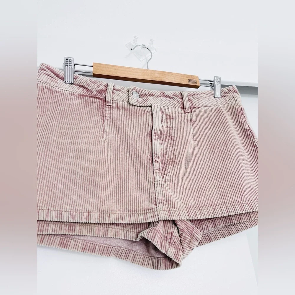 NWOT Free People Mini Gala Vanting Low Rise Peekaboo Pink Skort / Skirt Size 30
